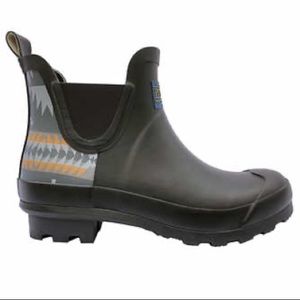 Pendleton black Chelsea rain boots